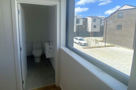 Photo of property in 8/3234 Great North Road, New Lynn, Auckland, 0600