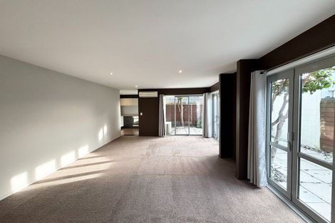 Photo of property in 30 Mayfair Street, Riccarton, Christchurch, 8011