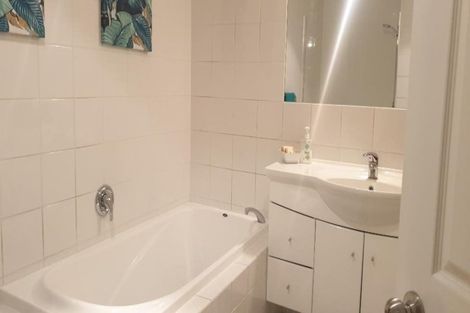 Photo of property in 45 Marine Parade, Mount Maunganui, 3116