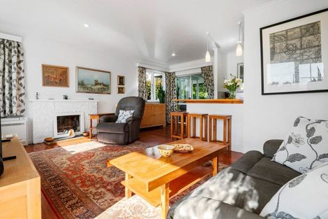 Photo of property in 18 Alexander Avenue, Torbay, Auckland, 0630