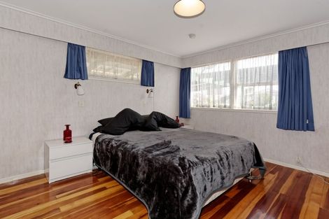 Photo of property in 2 Pamela Place, New Lynn, Auckland, 0600
