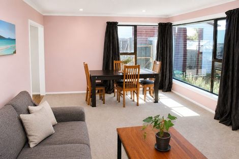 Photo of property in 132 Pacific Road, North New Brighton, Christchurch, 8083