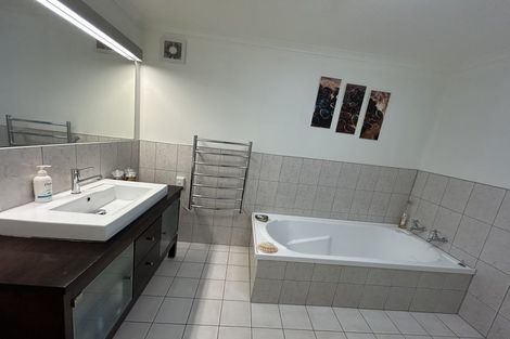 Photo of property in 7/26 West Quay, Ahuriri, Napier, 4110