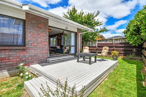 Photo of property in 2/29 Beach Road, Pahurehure, Papakura, 2113