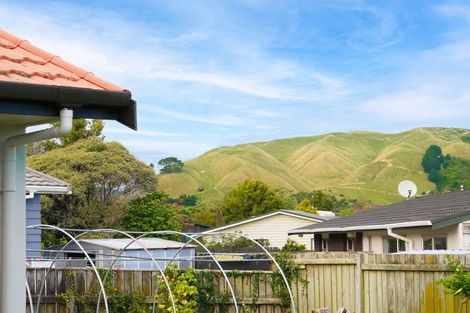 Photo of property in 21 Kanawa Street, Waikanae, 5036