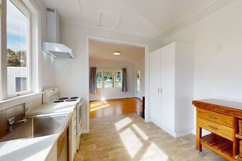 Photo of property in 25 Boulton Road, Levin, 5510