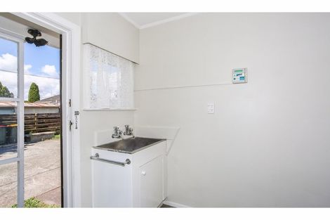 Photo of property in 2/4 Liverpool Street, Papakura, 2110