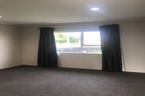 Photo of property in 3 Alpha Street, Papakura, 2110