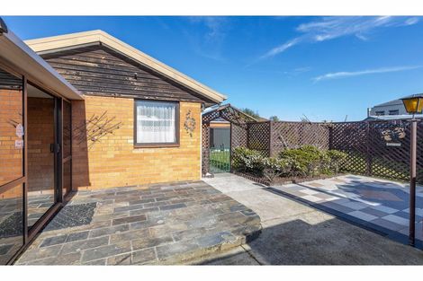 Photo of property in 95 Momorangi Crescent, Redwood, Christchurch, 8051