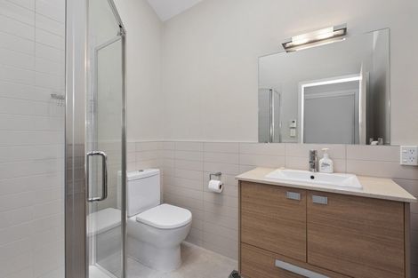 Photo of property in 24e Jellicoe Drive, Hamilton East, Hamilton, 3216