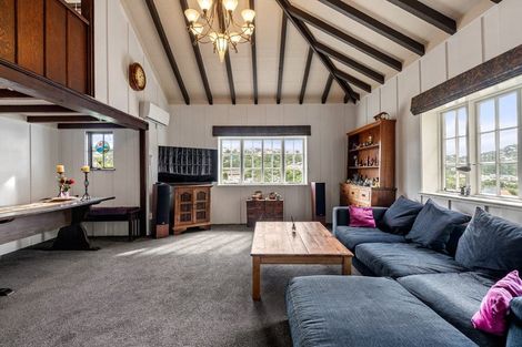 Photo of property in 23 Saint Michaels Crescent, Kelburn, Wellington, 6012