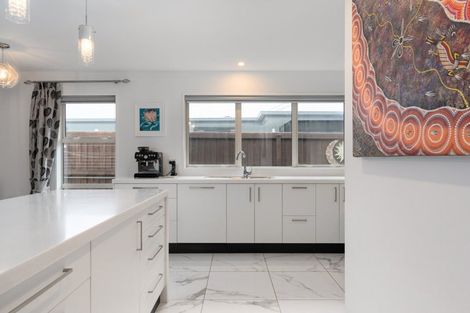 Photo of property in 21 Bronco Drive, Aidanfield, Christchurch, 8025