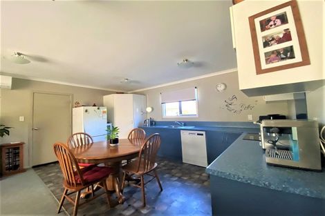 Photo of property in 135 Portia Street, Stratford, 4332