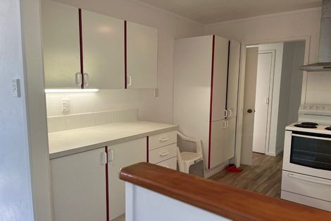 Photo of property in 57 Gatman Street, Birkdale, Auckland, 0626