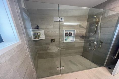 Photo of property in 6a Moffat Road, Red Beach, 0932