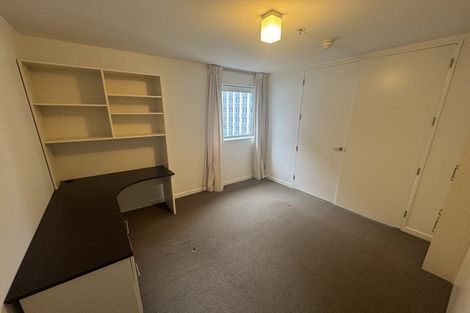 Photo of property in Montreaux Apartments, 9c/164 The Terrace, Wellington Central, Wellington, 6011