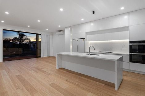 Photo of property in 50c Killarney Street, Takapuna, Auckland, 0622