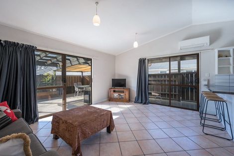 Photo of property in 2/28 Waimea Road, Nelson South, Nelson, 7010