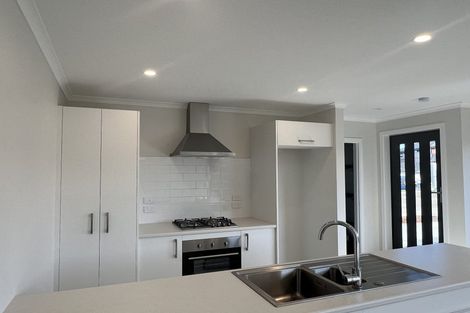 Photo of property in 90 Pragma Rise, Huntington, Hamilton, 3210