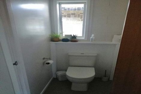 Photo of property in 5a Rennell Street, Frankleigh Park, New Plymouth, 4310