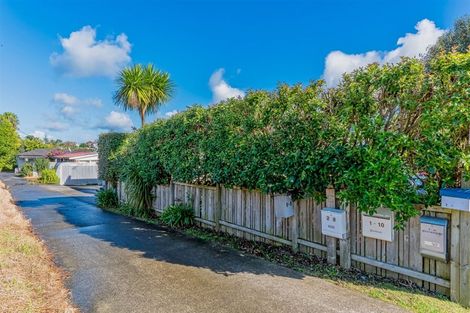 Photo of property in 8 Westward Ho, Glen Eden, Auckland, 0602
