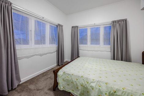 Photo of property in 1/5 Akehurst Avenue, New Lynn, Auckland, 0600