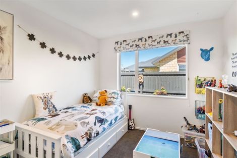 Photo of property in 5 Oakley Drive, Prebbleton, 7604