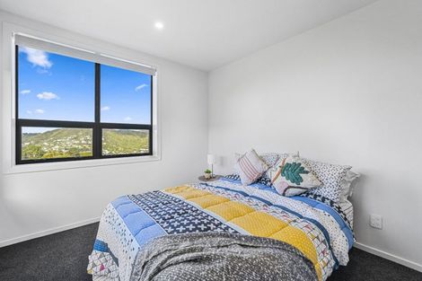 Photo of property in 18 Cathie Place, Karori, Wellington, 6012