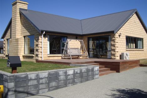 Photo of property in 46 Rhoboro Road, Twizel, 7901