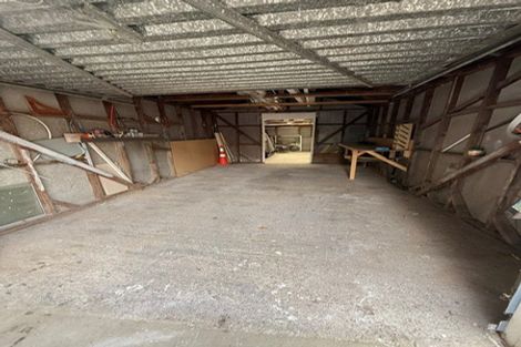 Photo of property in 33 Acacia Avenue, Upper Riccarton, Christchurch, 8041