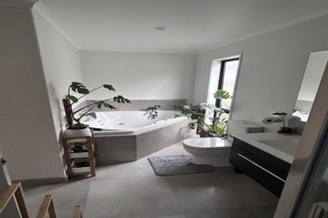 Photo of property in 53 Crown Street, Papamoa, 3118