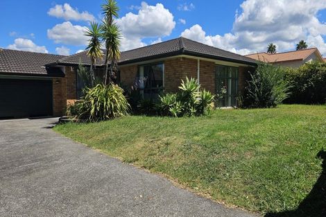 Photo of property in 11 San Vito Place, Henderson, Auckland, 0612