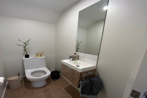 Photo of property in 2/48 Glen Road, Stokes Valley, Lower Hutt, 5019