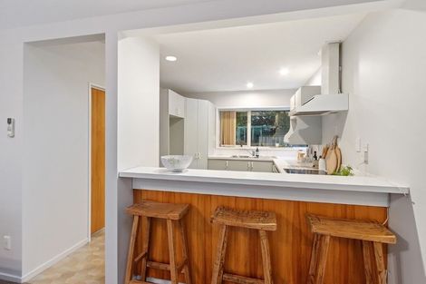 Photo of property in 9 Cricklewood Place, Avonhead, Christchurch, 8042