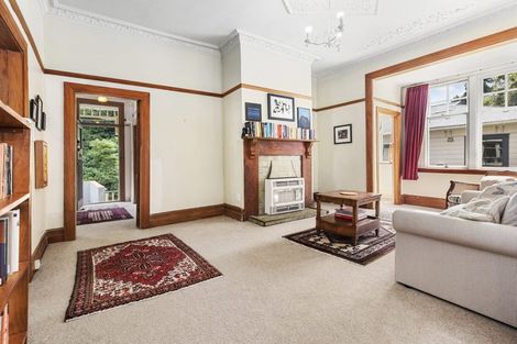 Photo of property in 113 Glenmore Street, Kelburn, Wellington, 6012