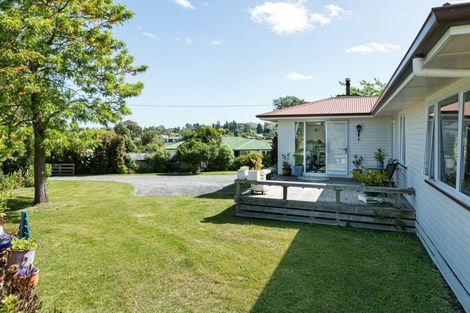 Photo of property in 3 Mcgreevy Street, Waipawa, 4210