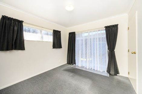 Photo of property in 714 Pioneer Highway, Takaro, Palmerston North, 4412