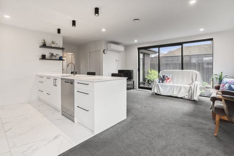 Photo of property in 1/47 Sturrocks Road, Redwood, Christchurch, 8051
