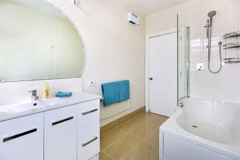 Photo of property in 71 Saint Martins Road, Saint Martins, Christchurch, 8022