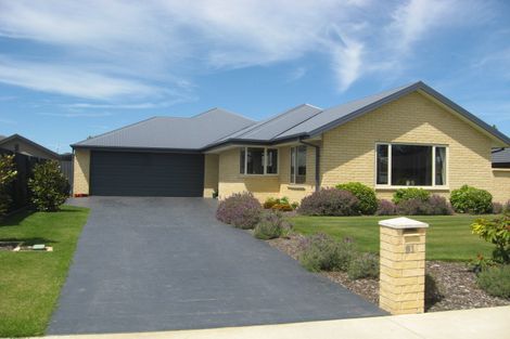 Photo of property in 91 O'neill Avenue, Northwood, Christchurch, 8051