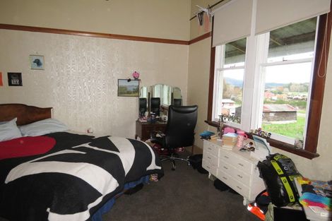Photo of property in 29 Hattie Street, Reefton, 7830