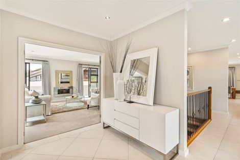 Photo of property in 4 Montrose Terrace, Mairangi Bay, Auckland, 0630