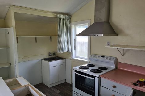 Photo of property in 42 Lyndon Street, Riccarton, Christchurch, 8041