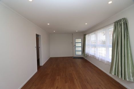 Photo of property in 2/95 Pakuranga Road, Pakuranga, Auckland, 2010