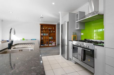 Photo of property in 18 Tulip Drive, Cambridge, 3434