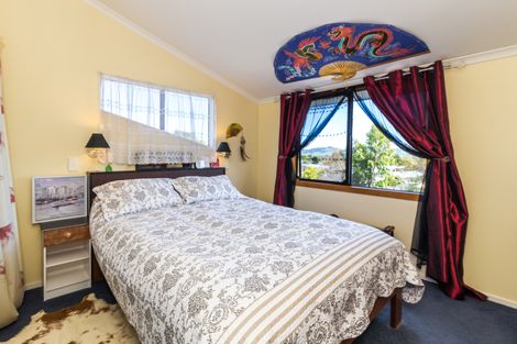 Photo of property in 24 Kiddle Drive, Hilltop, Taupo, 3330