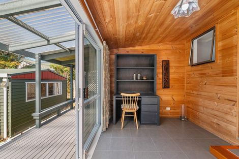 Photo of property in 8 Te Mu Road, Lake Tarawera, Rotorua, 3076