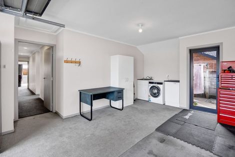 Photo of property in 5a James Drive, Bell Block, New Plymouth, 4312