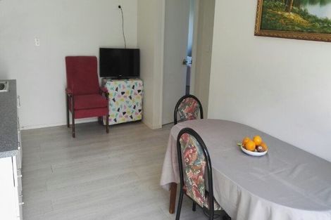 Photo of property in 6 Sunnyfield Crescent, Glenfield, Auckland, 0629