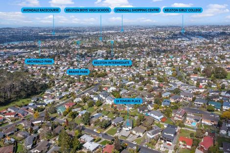 Photo of property in 18 Temuri Place, Glendene, Auckland, 0602